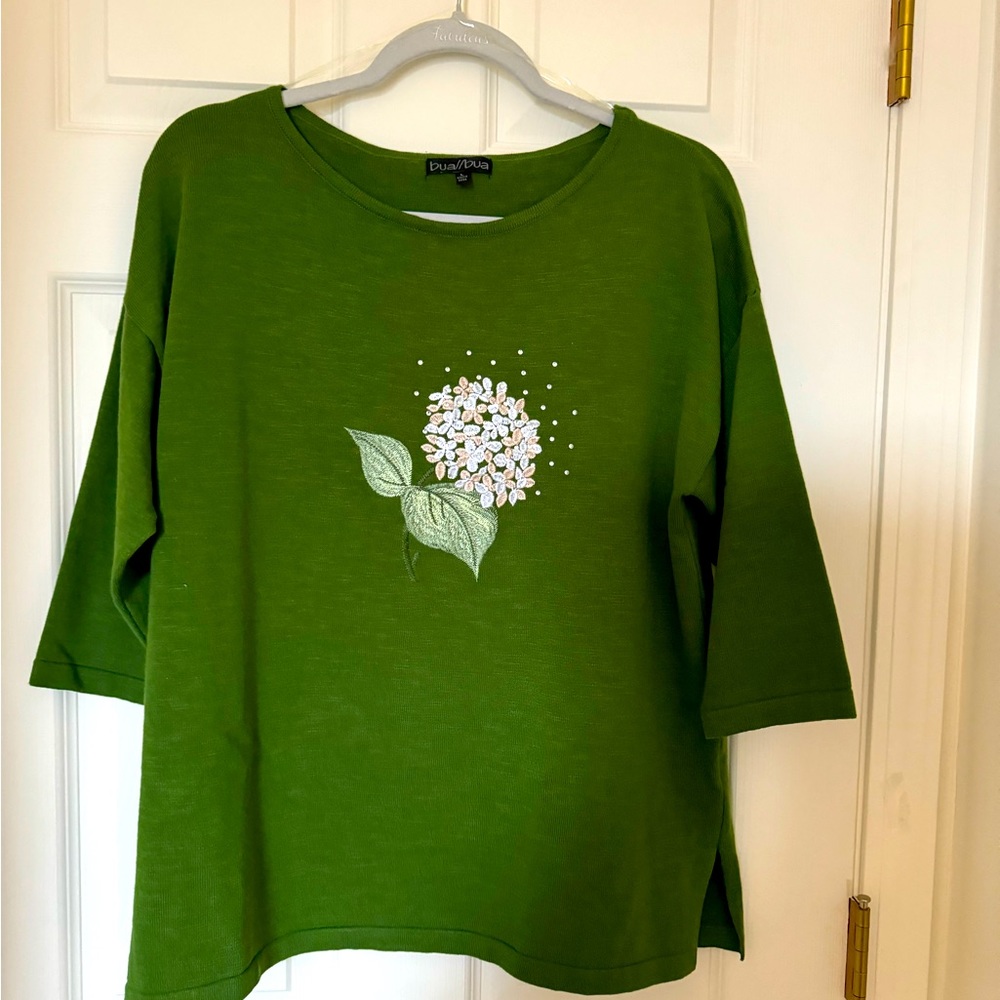 Green jeweled embroidered sweater, Size Large